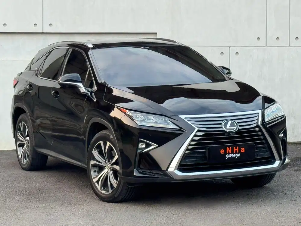 Plat H.. Toyota LEXUS RX 200 T LUXURY 2.0 A/T 2017.. eNHa garage SMG..