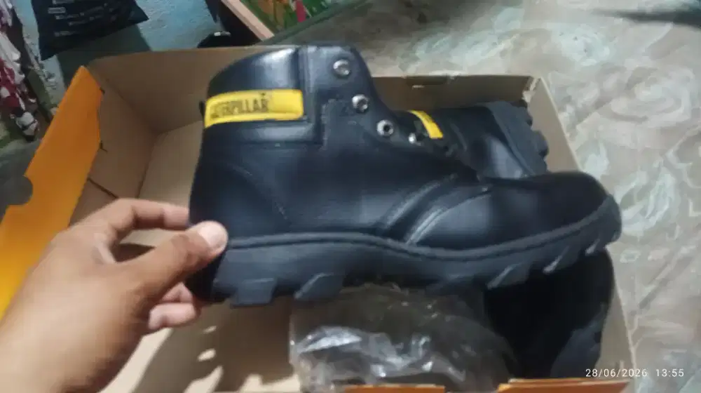 Jual sepatu safety