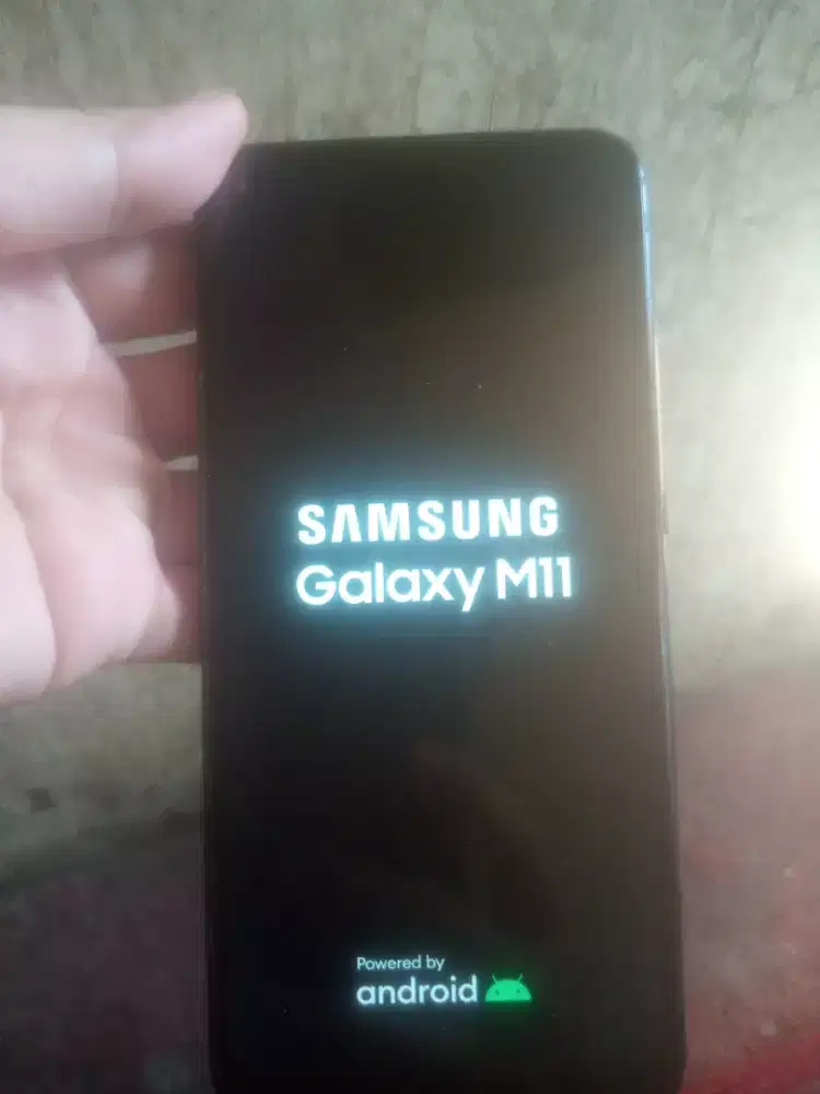 Di jual cepat hp samsung m 11