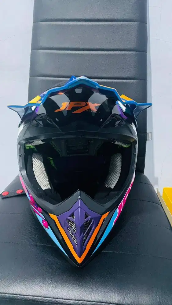 Helm Full Face Motocross / Off-Road (Cross).