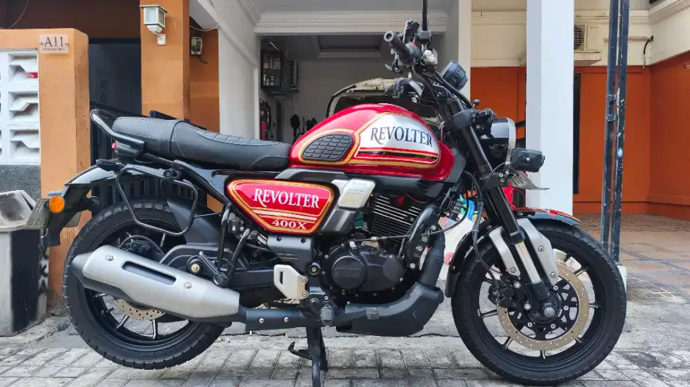 TVS ronin 225 thn 2023