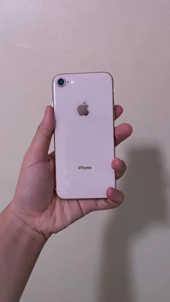 Jual iphone 8 second