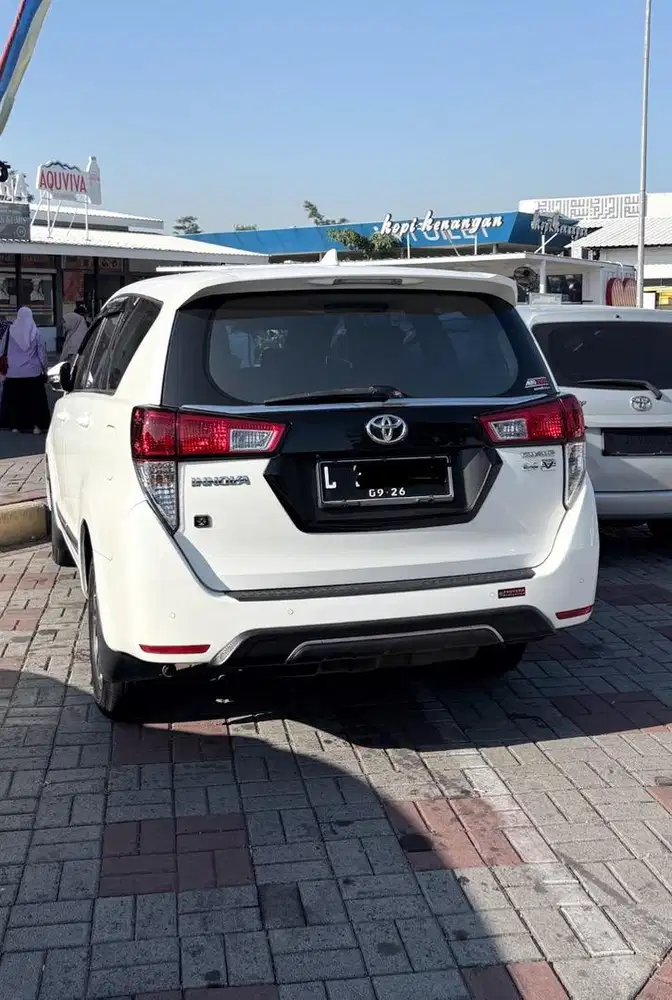 Toyota Kijang Innova Reborn V 2.4 AT, 2021