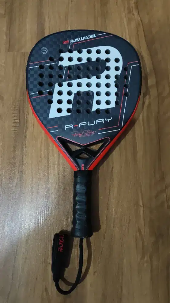 Jual murah raket Padel ROYAL R-Fury 2025 ORI second