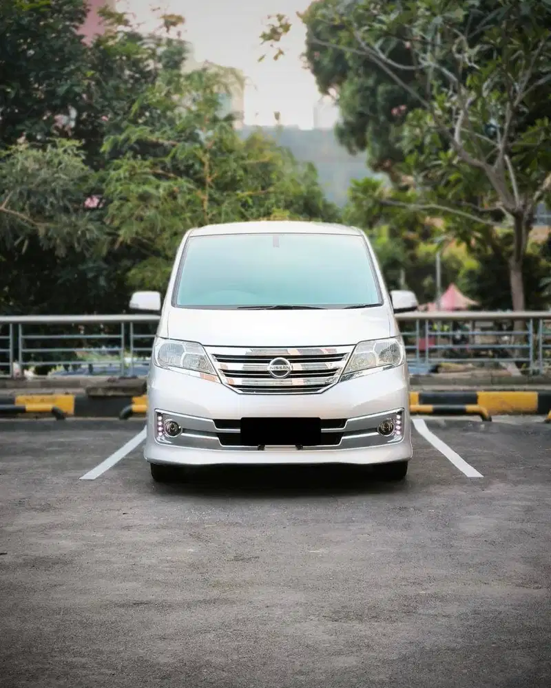 Serena autech panoramic silver 2014, tdp: 15jt all in