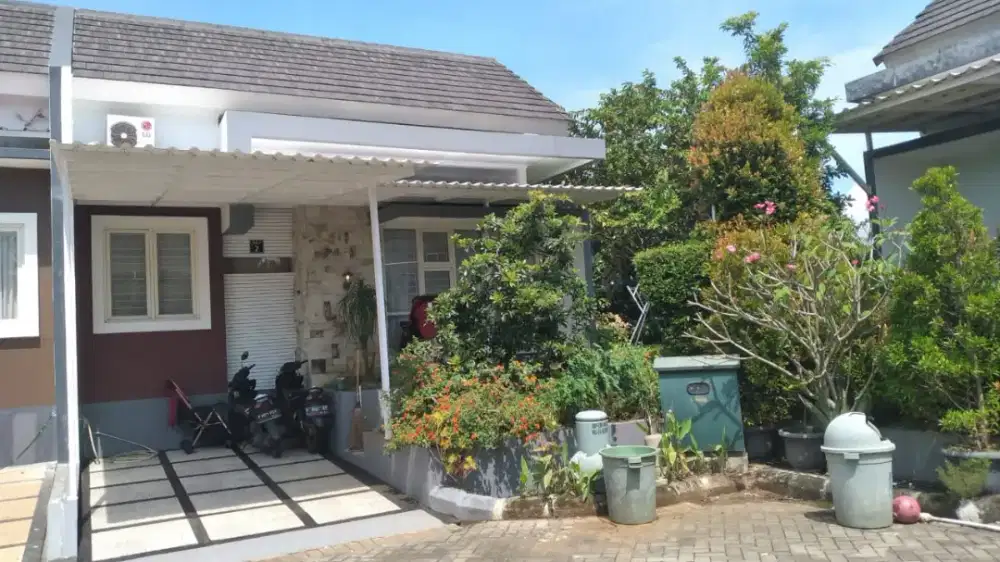Rumah Rancamaya, hoek, halaman luas, fully furnish, bisa nego