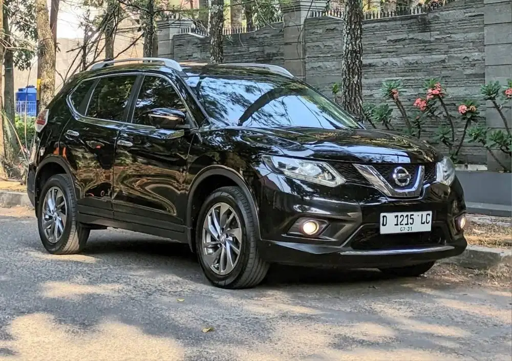 New XTRAIL T32 2.5 AT 2016 KM 107rb FACELIFT ISTIMEWA BANDUNG