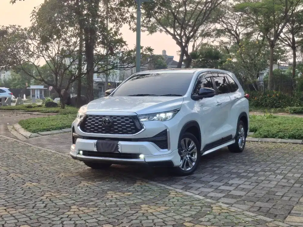 TOYOTA ZENIX HEV Q TSS MODELISTA 2023