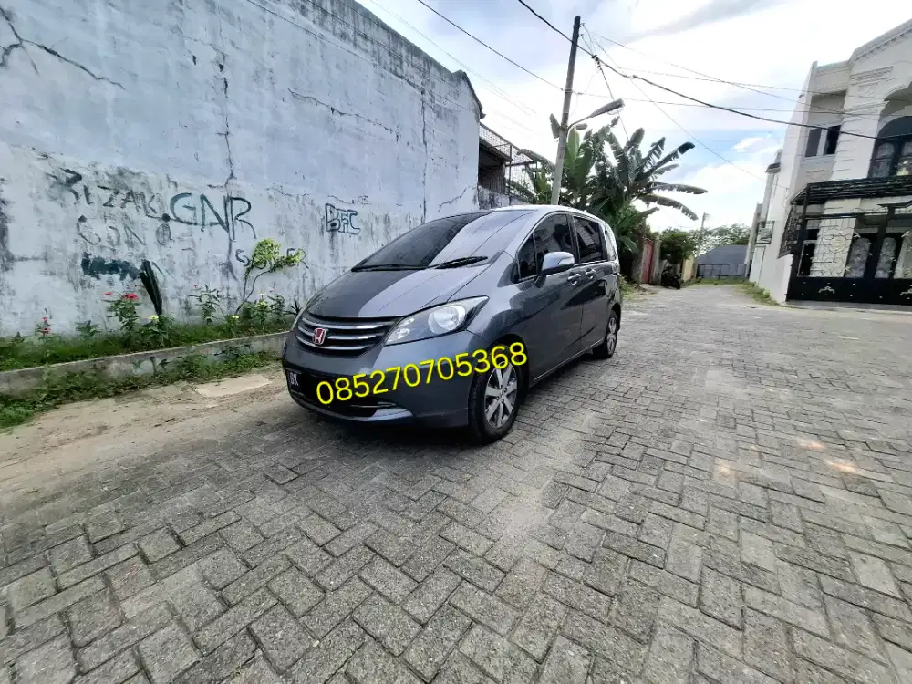 Dp 15jt Honda Freed PSD E AT Matic Grey Abu 2011