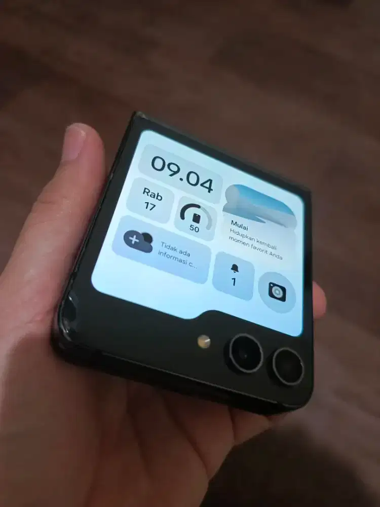 Samsung z flip 5 minus