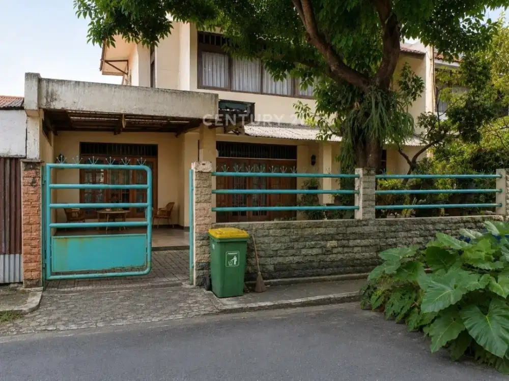 Dijual Rumah Klasik 5 Menit Jalan Kaki Ke MRT