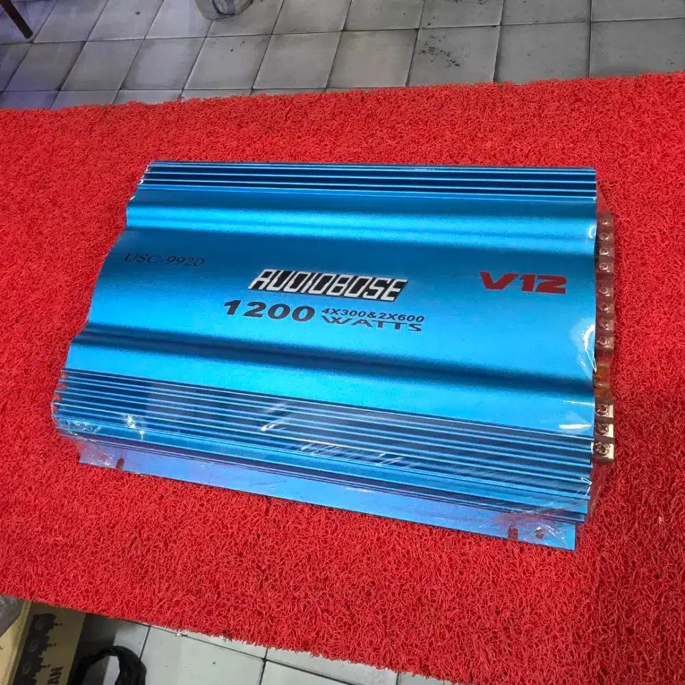 Power AUDIOBOSE USC-9920 V12 Power AUDIOBOSE 4 Channel