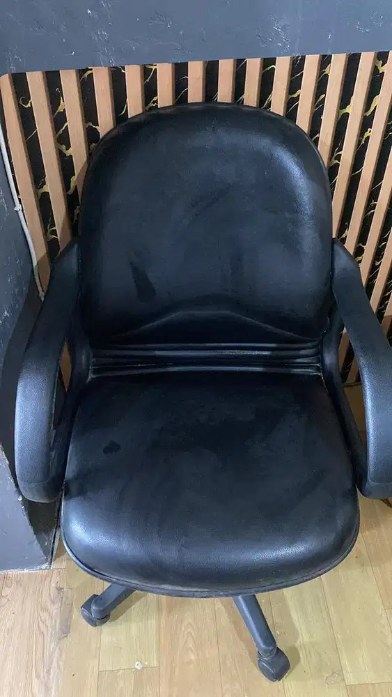 Bangku kerja bangku kantor preloved