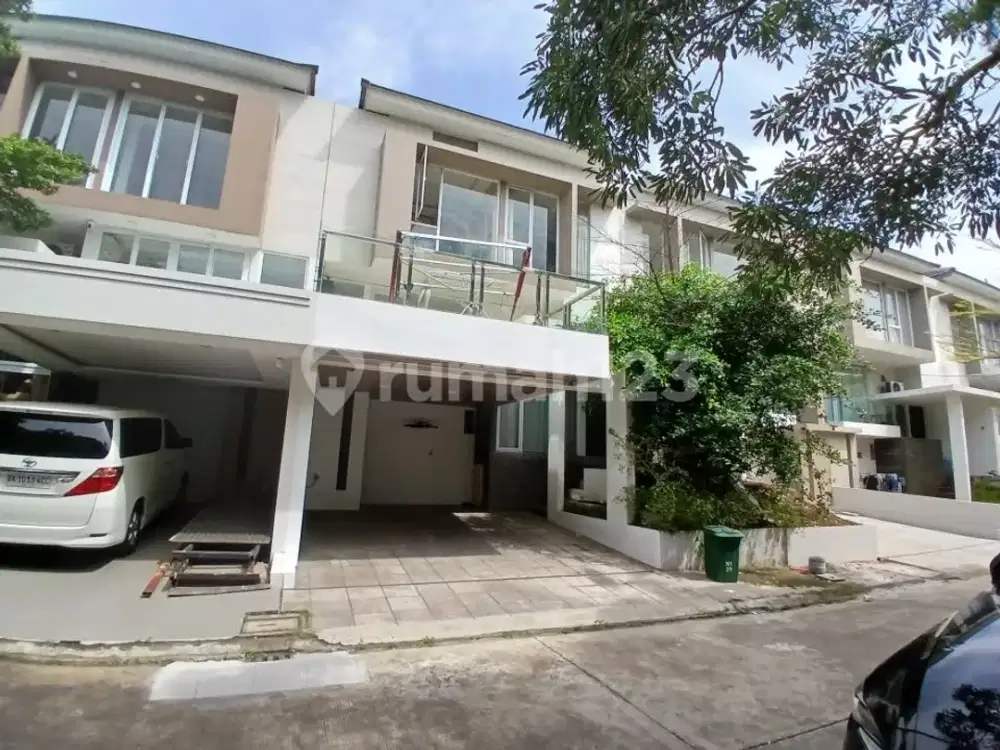 Rumah Bagus di Aero Mansion Citra Garden City 8 Jakarta Barat