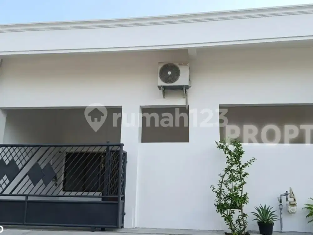 Rumah 1 Lantai Jl Mahakam Wisma Tropodo Sidoarjo - Rm177apd