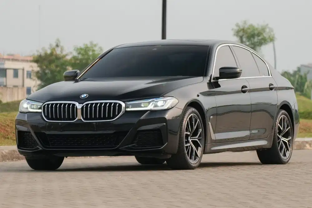 BMW 520i M Sport LCI 2022 (G30)