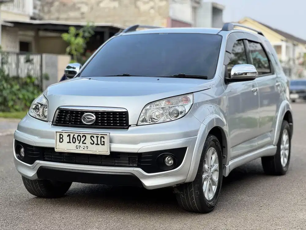 Daihatsu Terios TX AT Silver Metalik 2014
