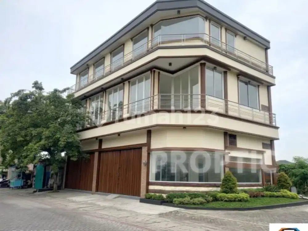 Ruko 3 Lantai Keputih Tegal Surabaya - Drk065apd