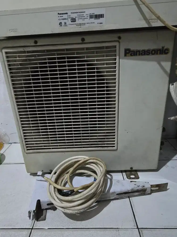 Ac panasonic 1/2 pk masih sangat normal bukan barang rusak