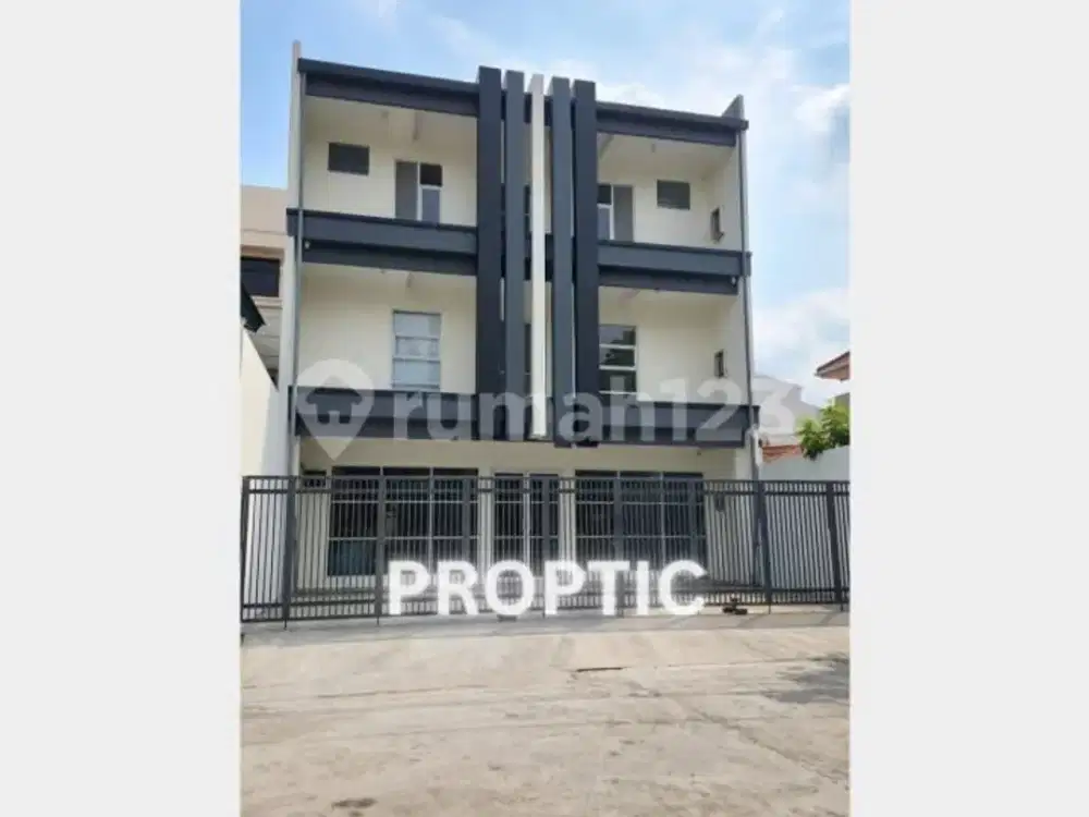 Ruko 4 Lantai Raya Menur Surabaya - Rk037apd