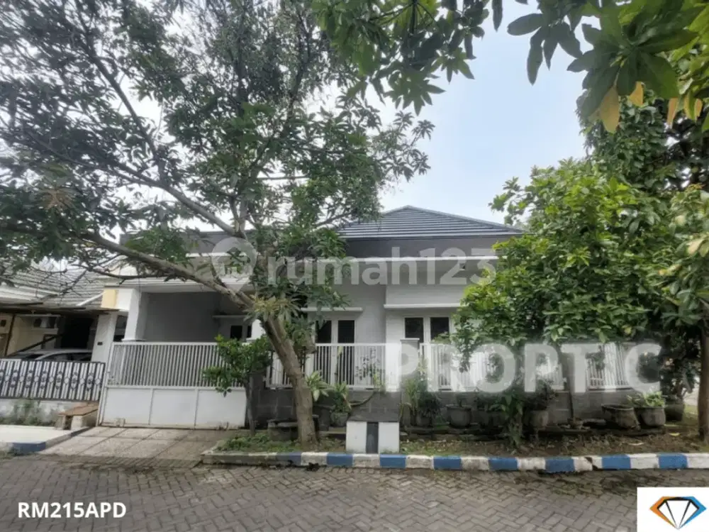 Rumah 2 Lantai Juanda Regency Sidoarjo - Rm215apd