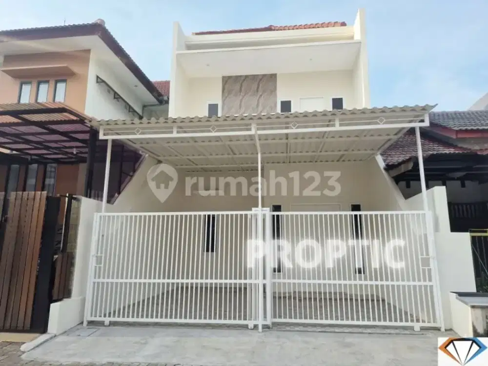 Rumah 2 Lantai Pondok Tjandra Waru Sidoarjo - Rm051apd