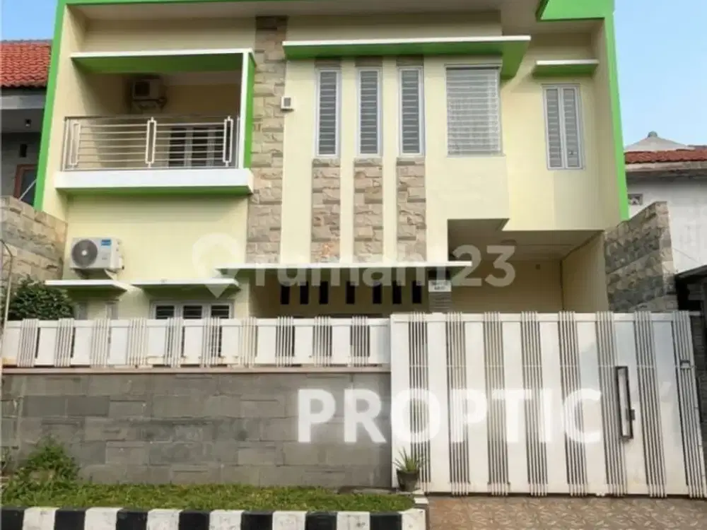 Rumah 2 Lantai Rungkut Surabaya - Rm088apd