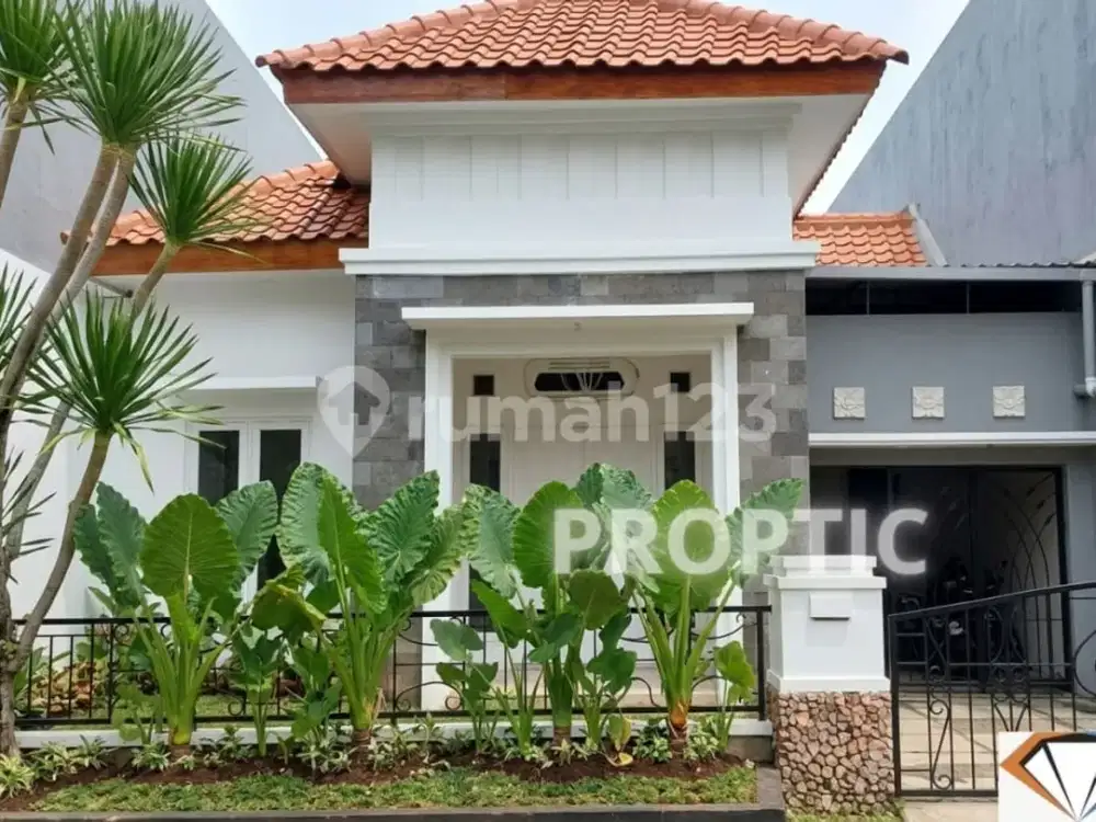 Rumah 2 Lantai Purimas Surabaya - Rm035apd