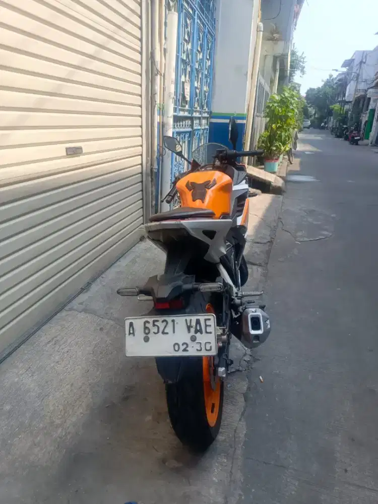 bantu pengontrak minta dijualkan