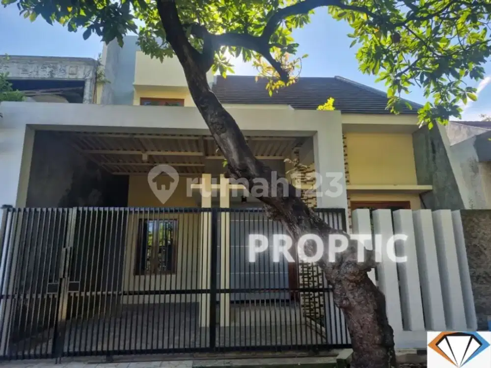 Rumah 1.5 Lantai Rungkut Surabaya - Rm061apd