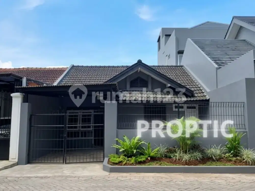 Rumah Raya Wiguna Timur Surabaya - Rm113apd