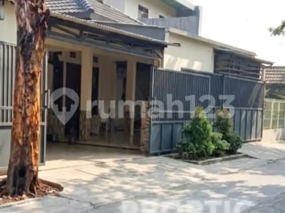 Rumah 1 Lantai Medokan Sawah Surabaya - Rm213apd