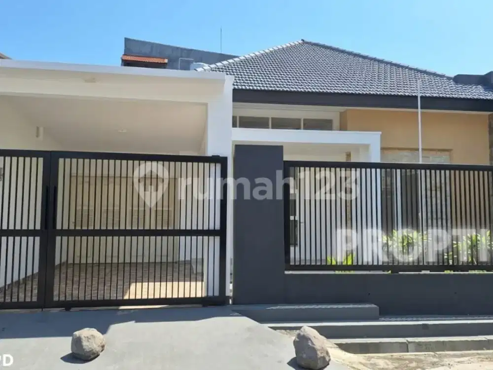 Disewakan Rumah 2.5 Lantai Jl Ngagel Jaya Surabaya - Rm178apd