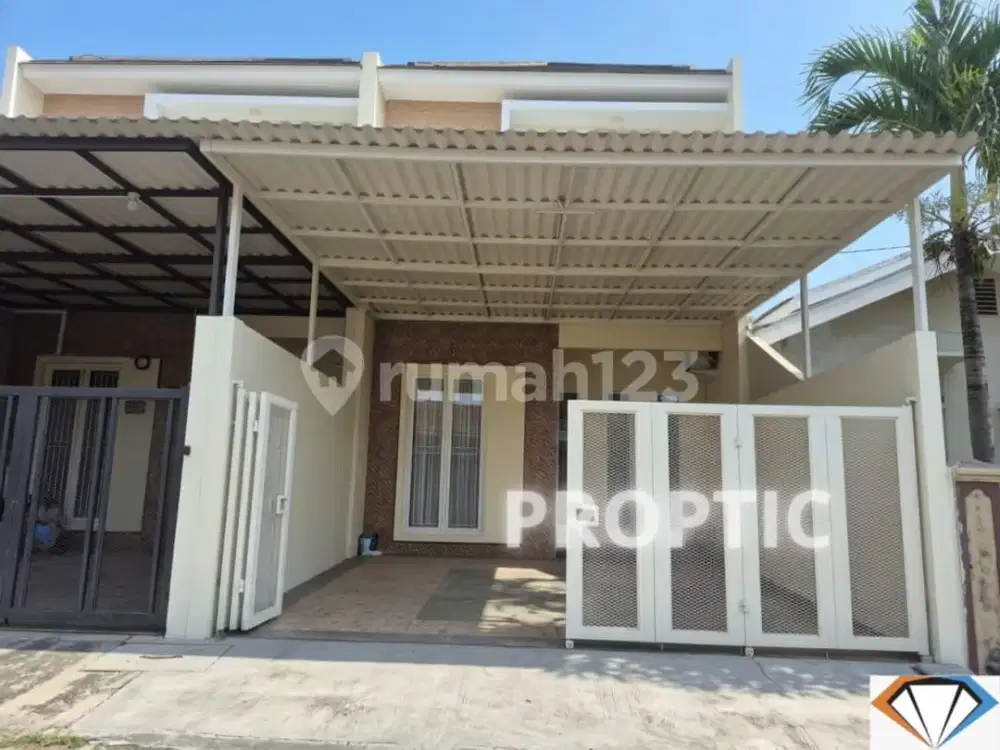 Rumah 2 Lantai Pondok Tjandra Waru Sidoarjo - Rm055apd