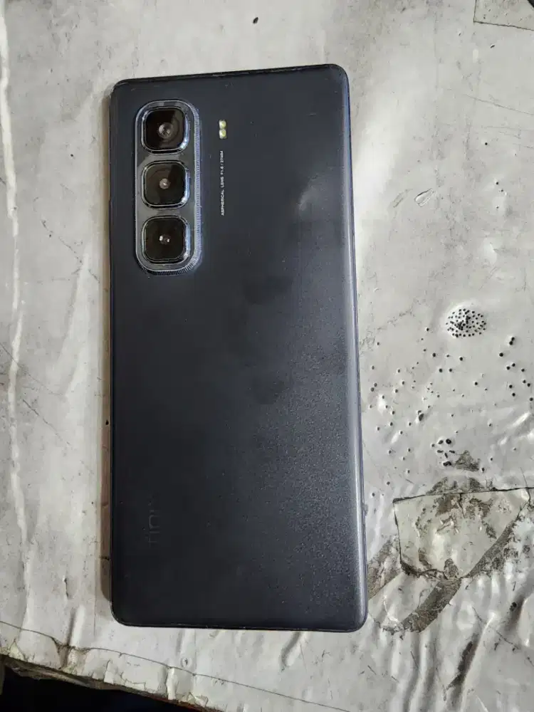 Infinix Hot 50 Pro plus 8+8/256 5G rezmi msih bgus bs tker tmabh