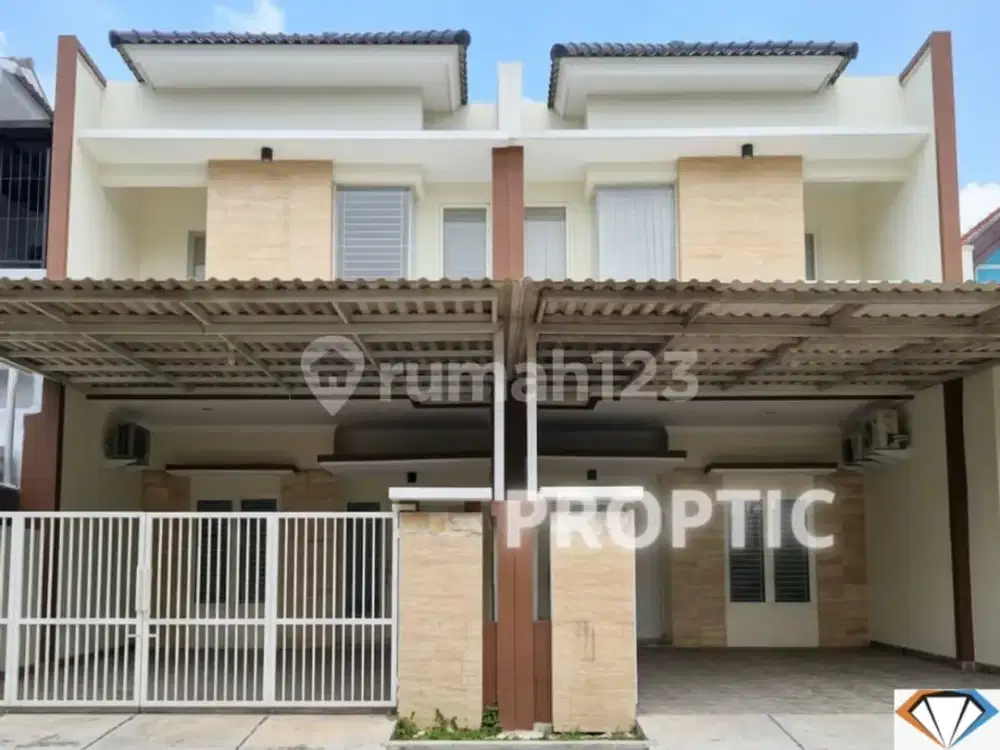 Rumah 2 Lantai Rungkut Surabaya - Rm093apd