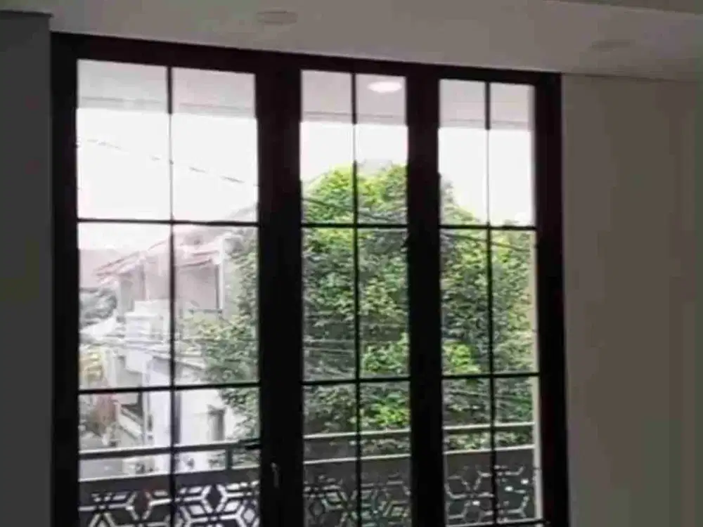 Dijual Rumah 2 lt. Brand New