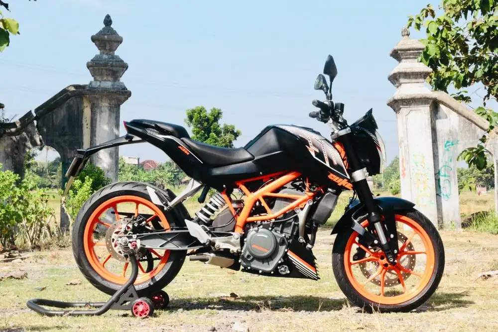 KTM Duke 250 ABS FP mulus siap gass