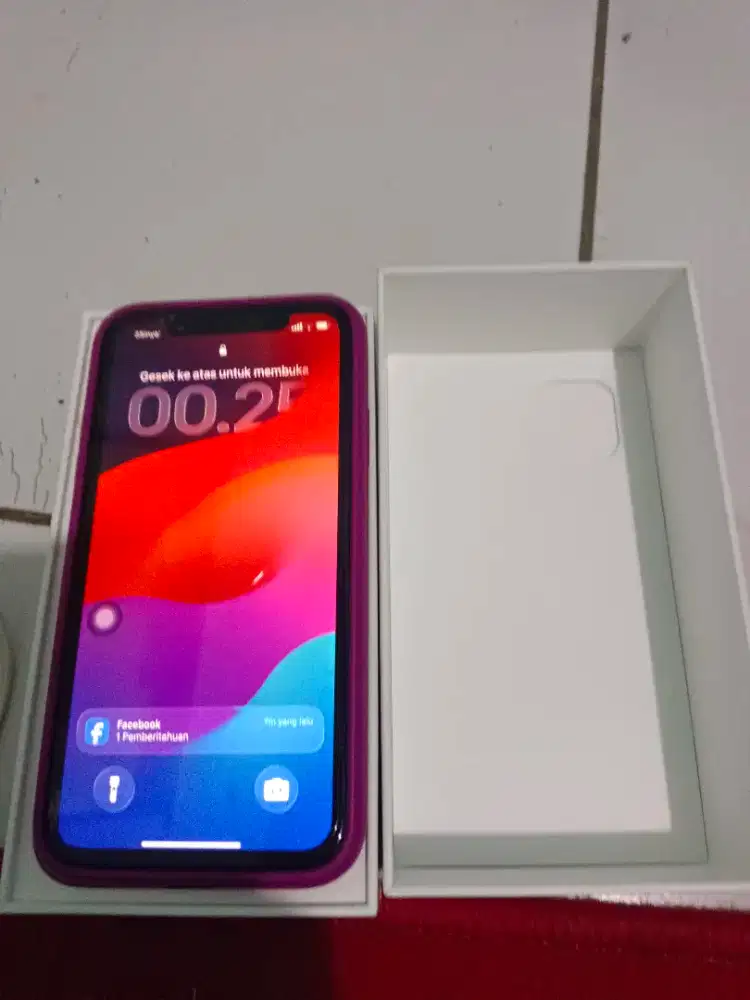 Iphone 11 64 fullset no minus