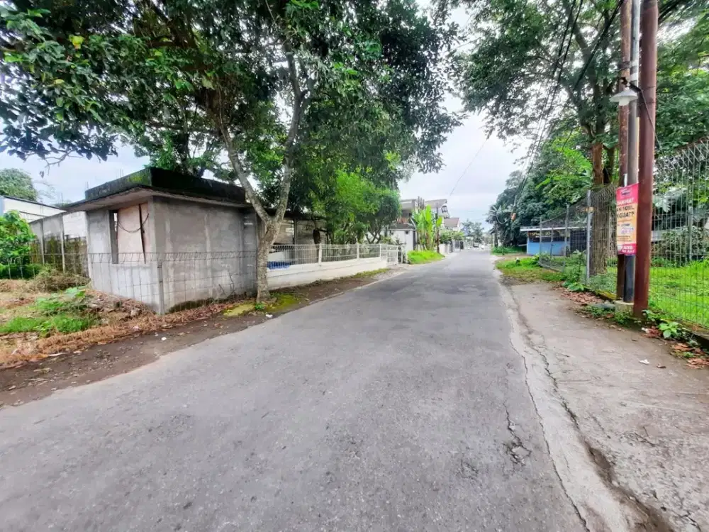 SHM 861 m2 LD 14 CONDONGCATUR Depok Sleman Dekat UGM, Pogung, Pandega, Jl Kaliurang Km 7, Pasar Kolombo Cocok Rumah Villa Mewah, Kos Kost Eksklusif