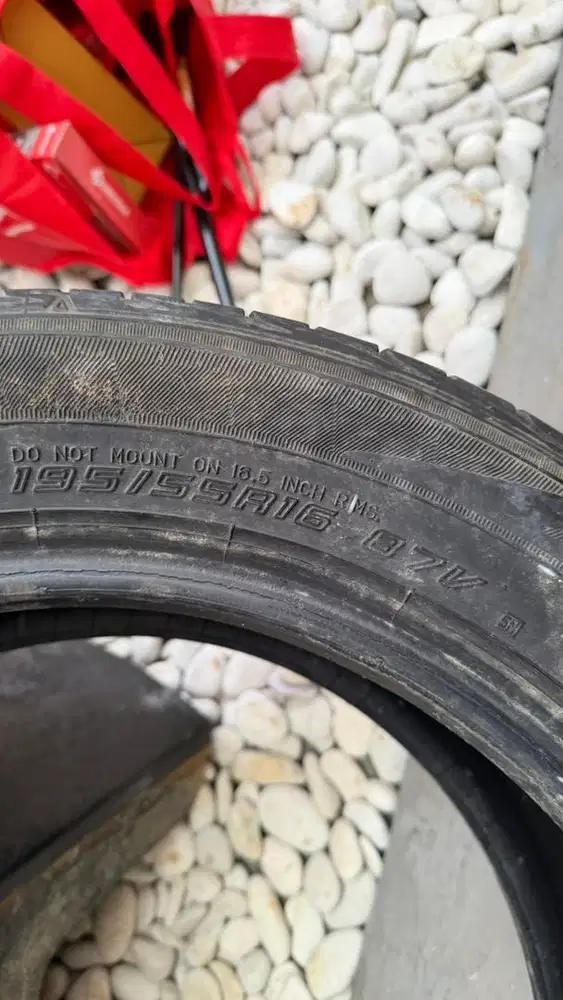 Ban dunlop SP sport 195/55 r16