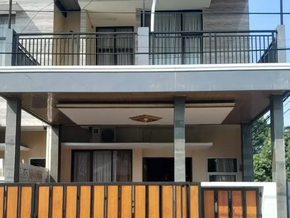 Rumah 2lt luas 6x14,5 87meter 3KT Boulevard Hijau Harapan indah Bekasi
