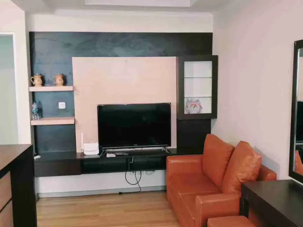 Disewakan Apartemen MENTENG SQUARE STUDIO Semi FURNISH Tower B Lt 9