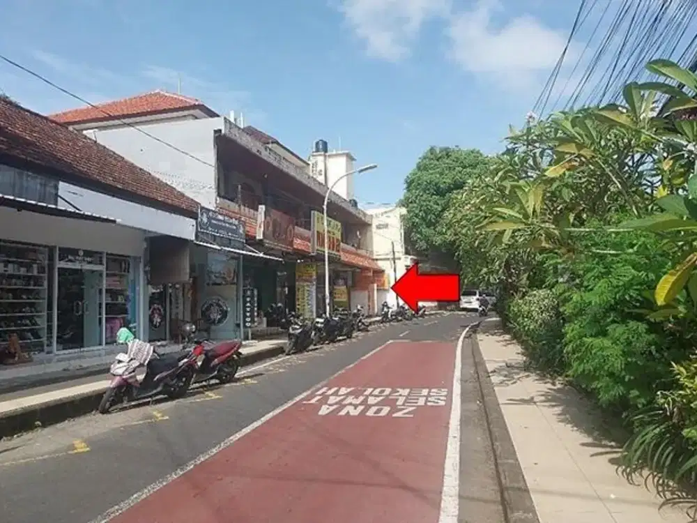 DIJUAL 2 BIDANG TANAH BERIKUT BANGUNAN DI LEGIAN, KUTA – BADUNG