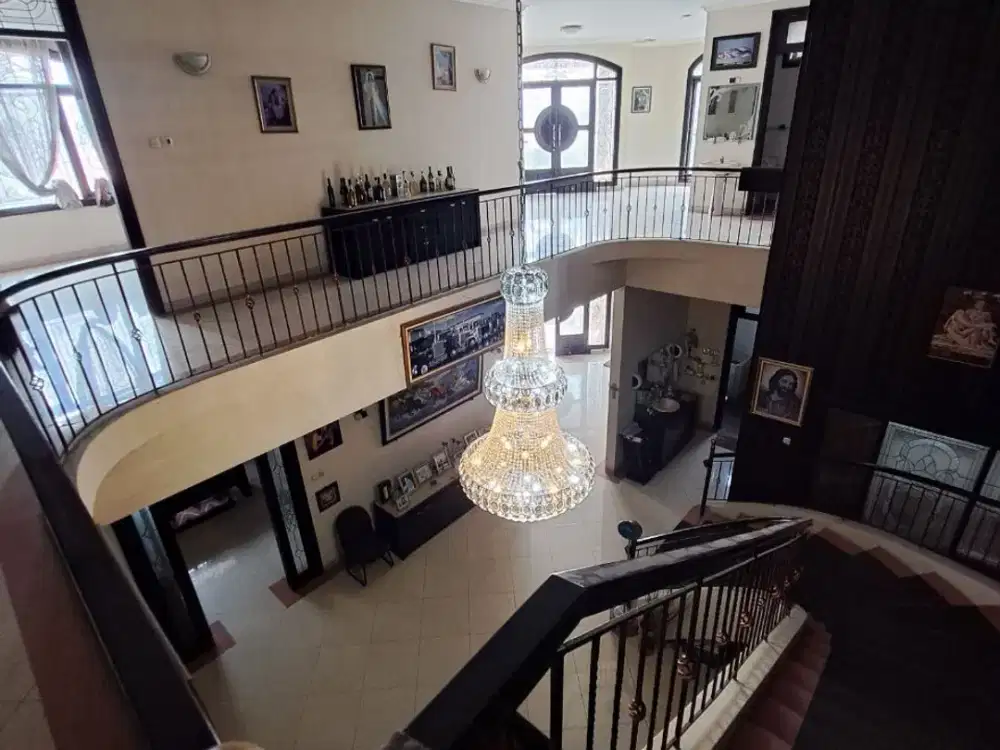 Rumah Puri surya jaya Sidoarjo , Full furnish , Pojok Hook