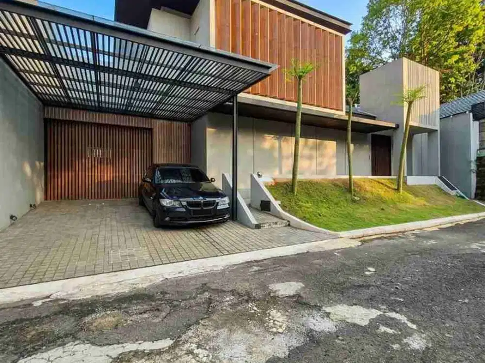 Di Jual Rumah Full Furnished Ada Swimm Pool di Bintaro Sektor 9