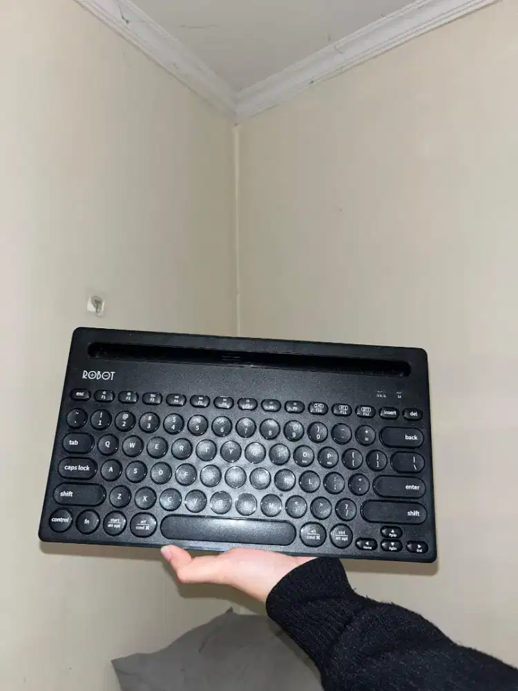 Keyboard Robot (hanya dipakai sekali)