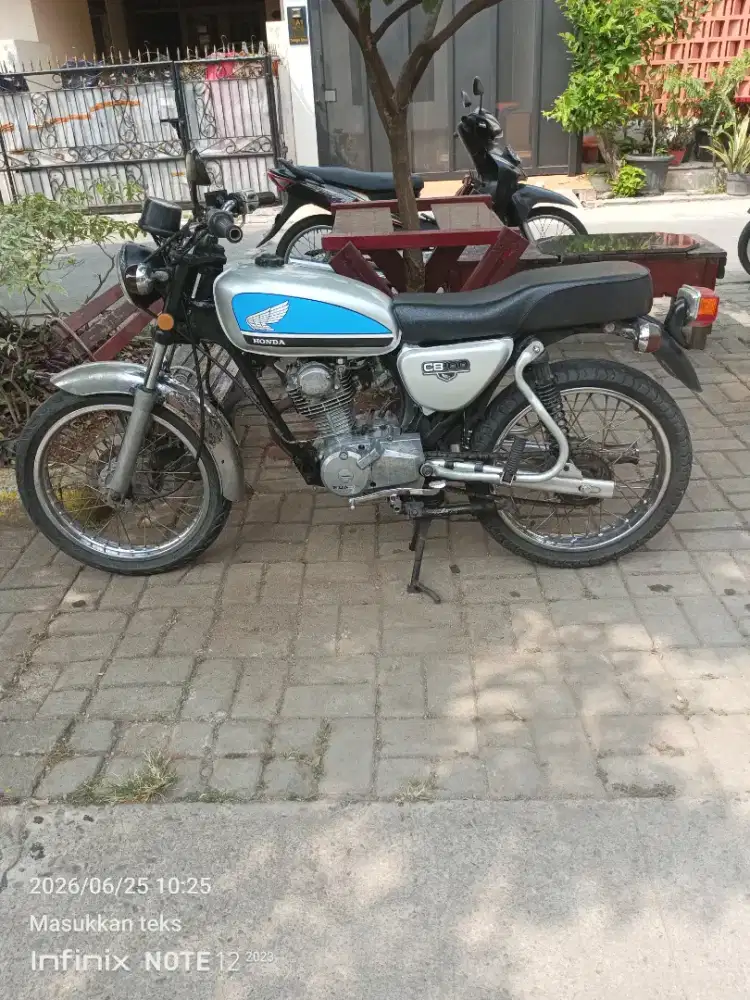 Dijual motor  CB th 1980