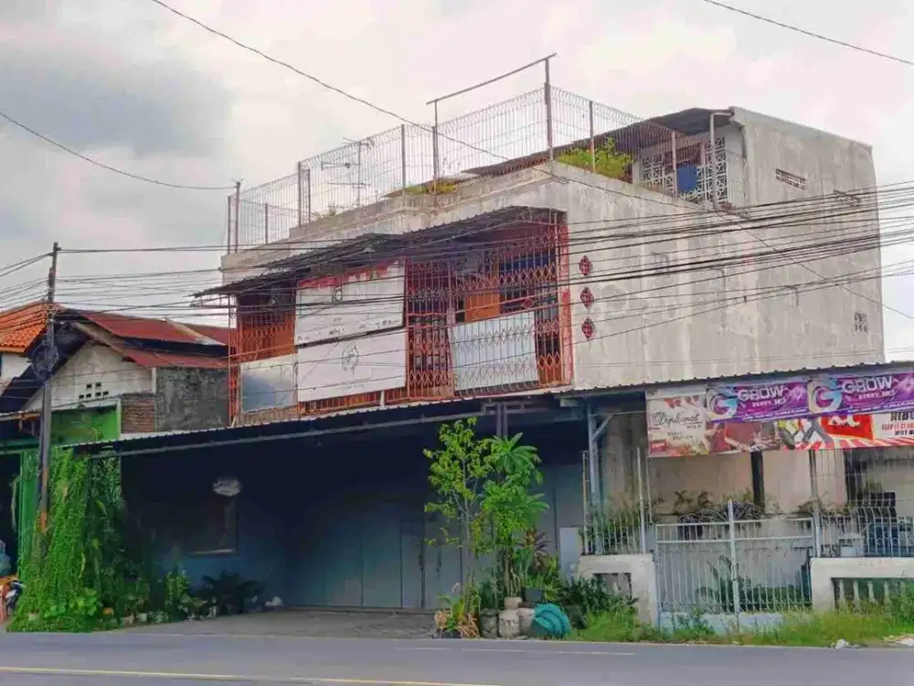 Ruko Strategis Tepi Jalan Raya