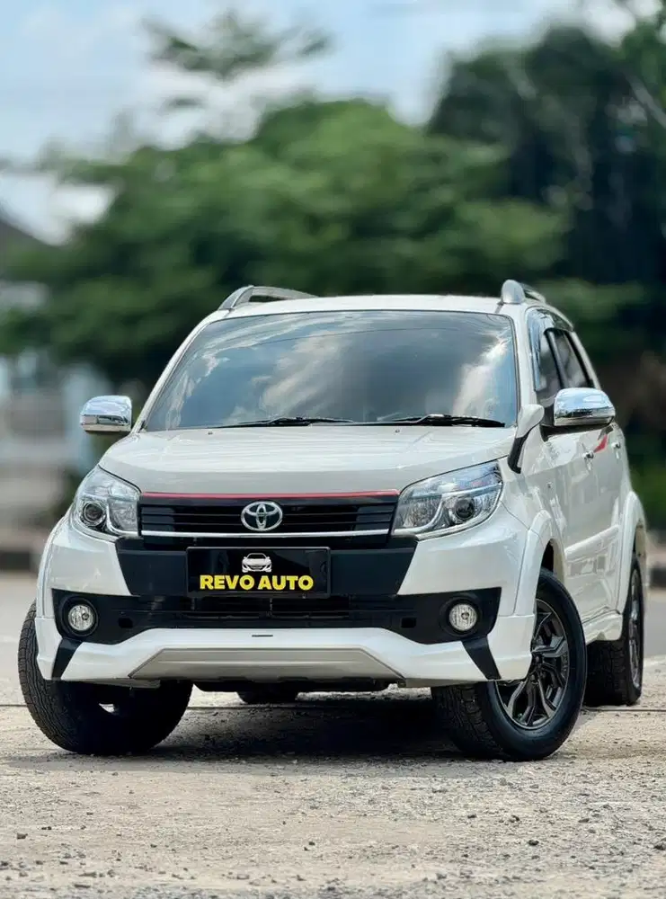 (Cat full ori) Rush TRD Ultimo 2017 / 2018 manual 1.5 mt 2018 S